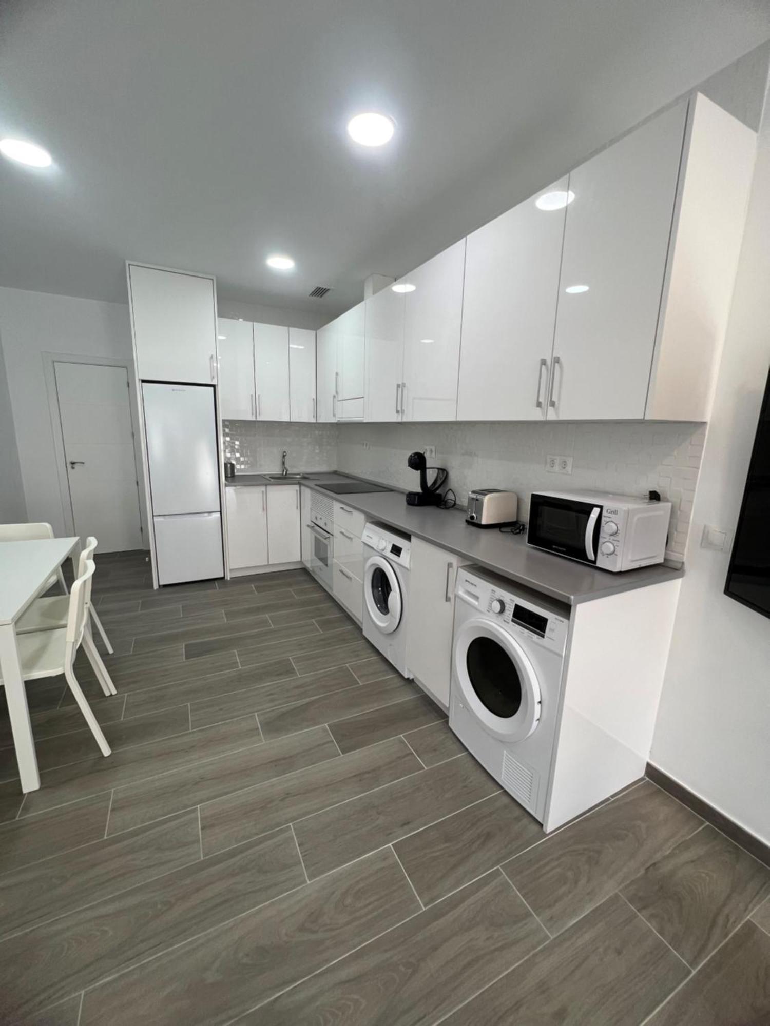 Apartamentos Montalvo Metropolis A トレモリノス エクステリア 写真