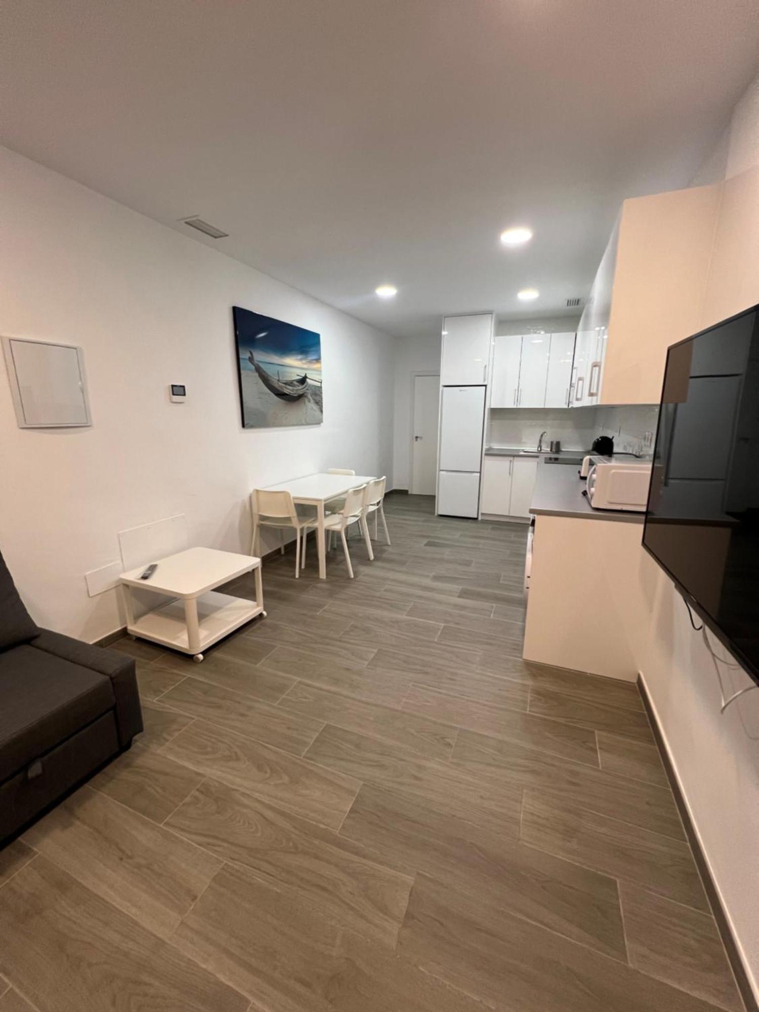 Apartamentos Montalvo Metropolis A トレモリノス エクステリア 写真